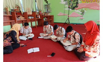 SMA Negeri 1 Kutasari Terapkan Treatment Mengaji bagi Peserta Didik yang Terlambat